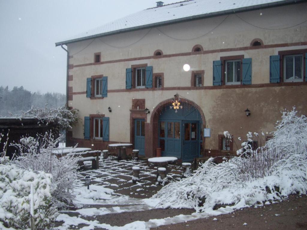 Готель Auberge Du Ruxelier Chenimenil Екстер'єр фото